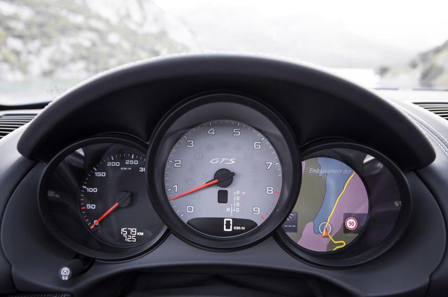 Porsche Boxster GTS 2014 года  (фото 37 из 49)
